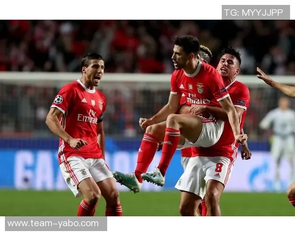 葡超最新积分榜波尔图稳居榜首葡体紧随其后本菲卡排名第三竞争激烈