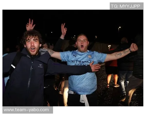 特朗普与曼城老板曼苏尔会晤探讨无限资金投资足球未来的可能性