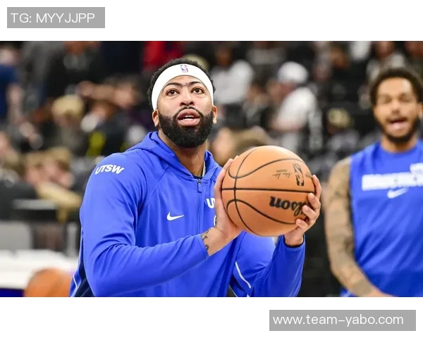 独行侠将继续考虑交易浓眉的可能性弗拉格成为球队长期标志性人物 独行侠将继续考虑交易浓眉的可能性弗拉格成为球队长期标志性人物