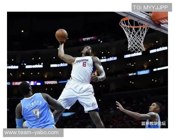 鹈鹕主帅称赞费尔斯表现出色攻防两端展现年轻球员的无限潜力